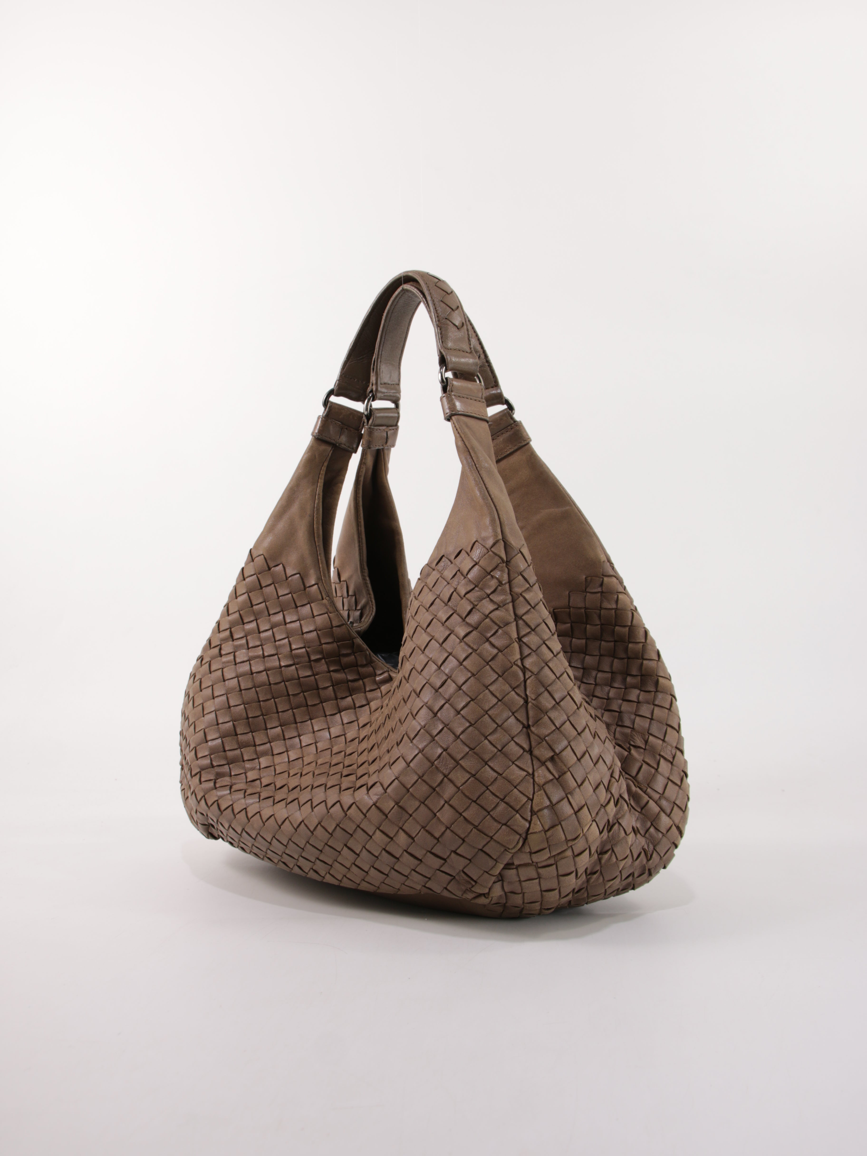 Bottega Veneta Medium Campana Hobo
