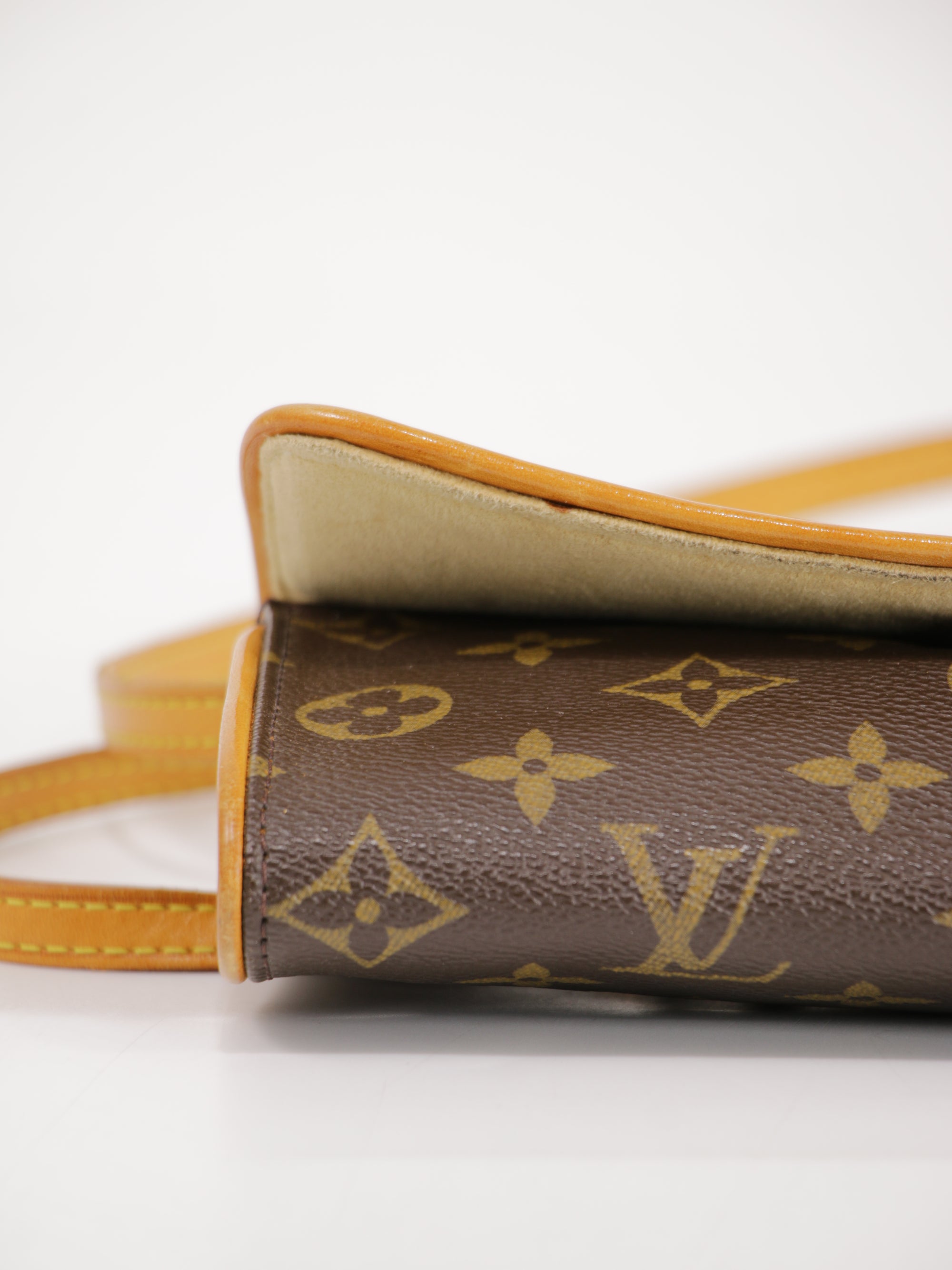 Pochette Twin PM