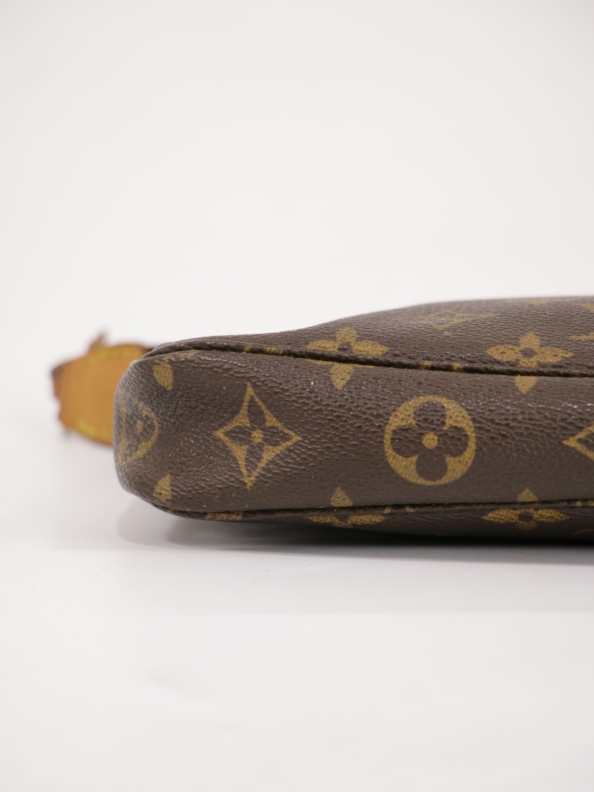 Accessories pochette