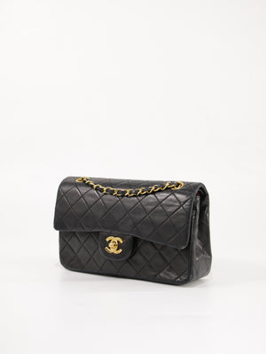 Small Classic Flap