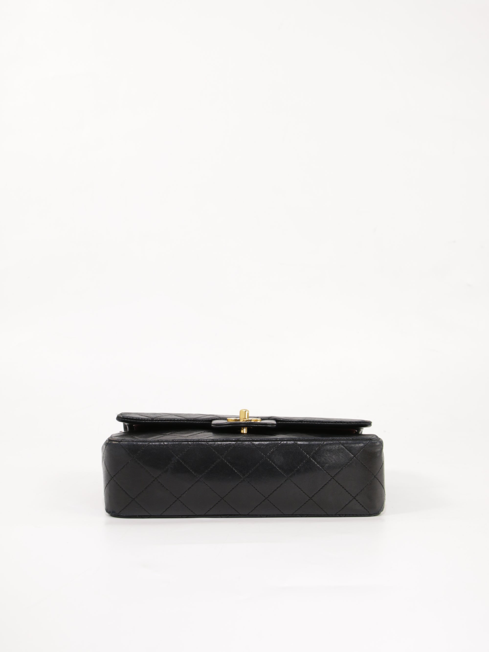 Small Classic Flap
