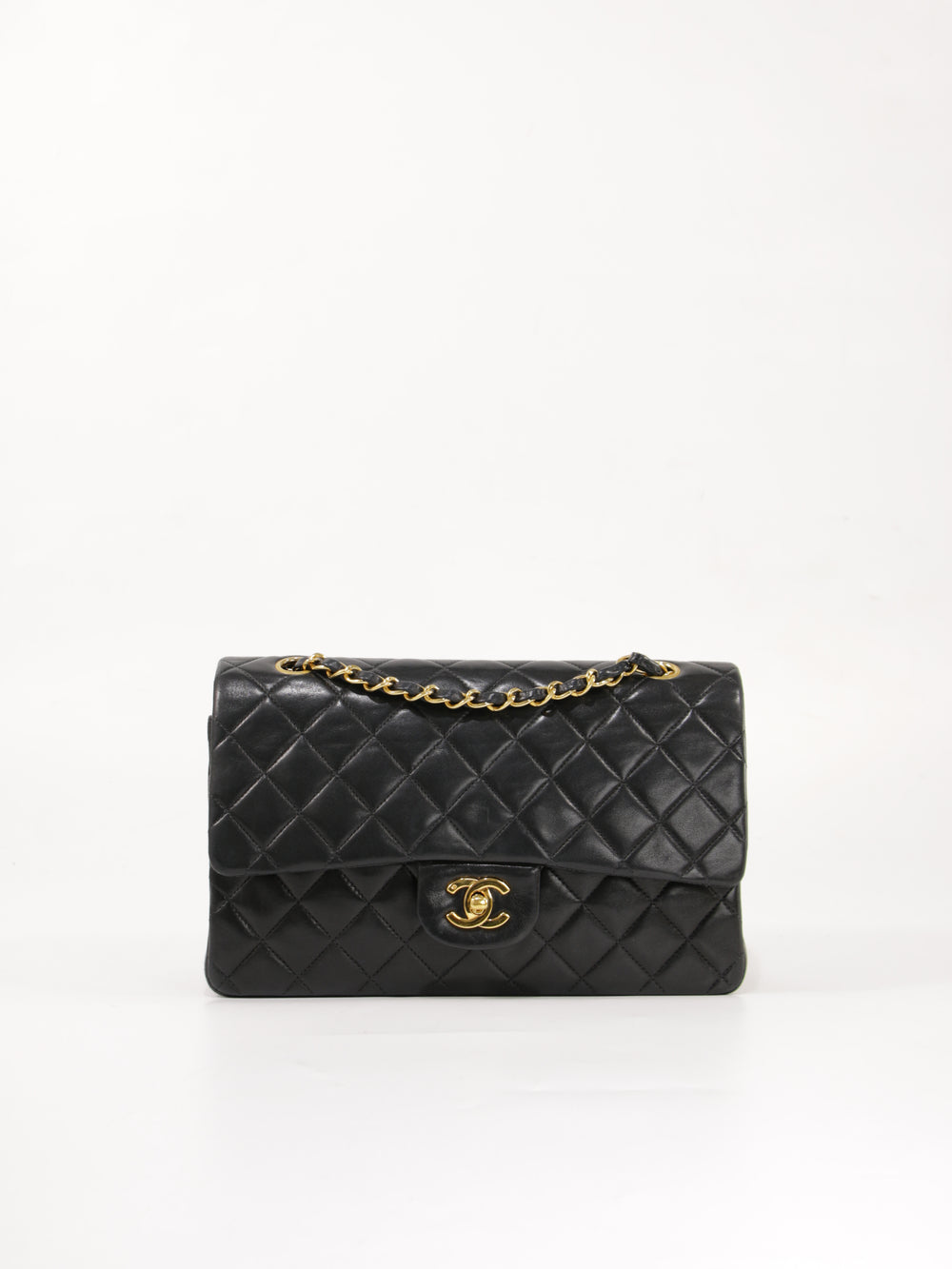 Medium Classic Flap