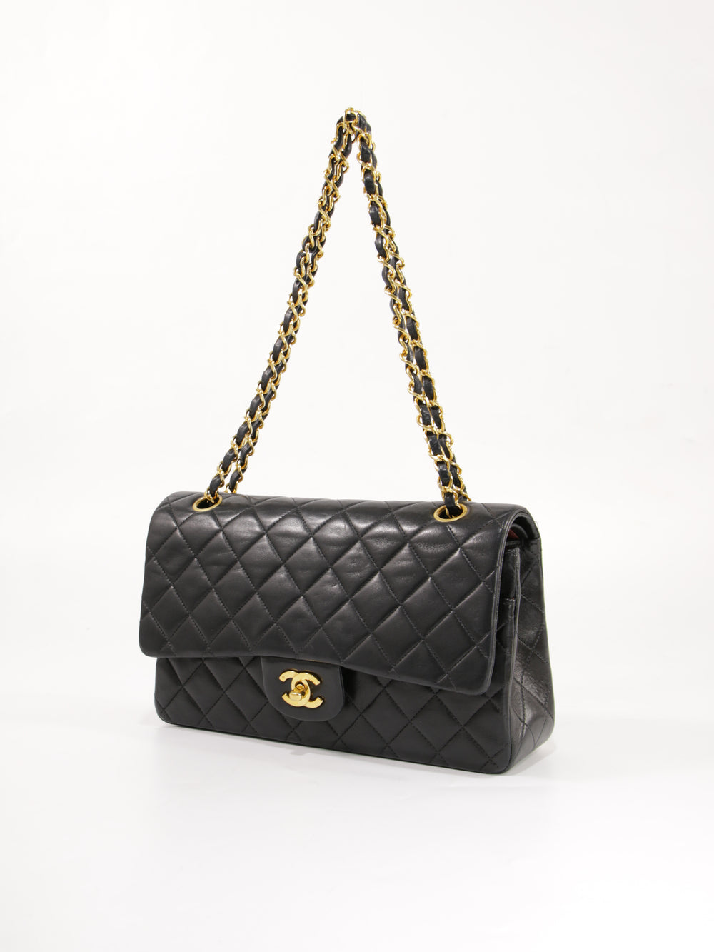 Medium Classic Flap