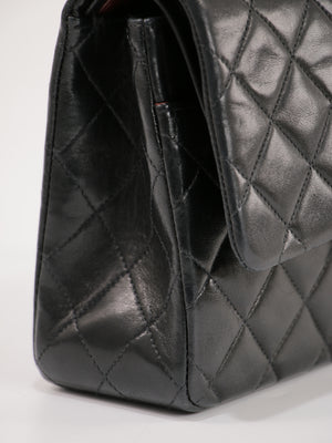 Medium Classic Flap