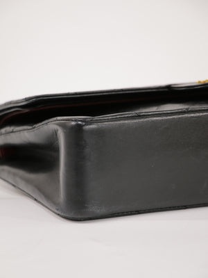 Medium Classic Flap