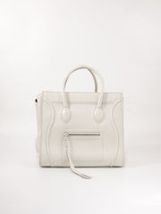 Medium luggage