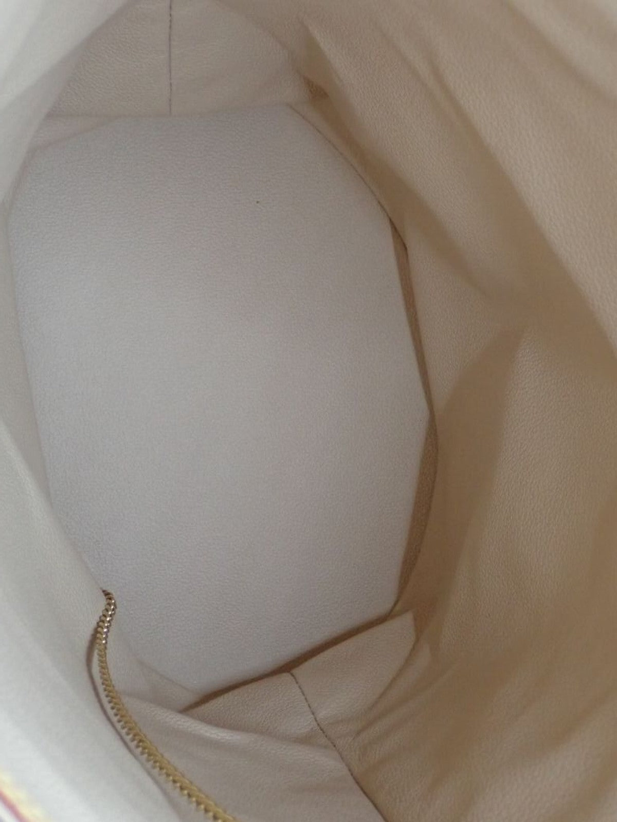 Large Bucket