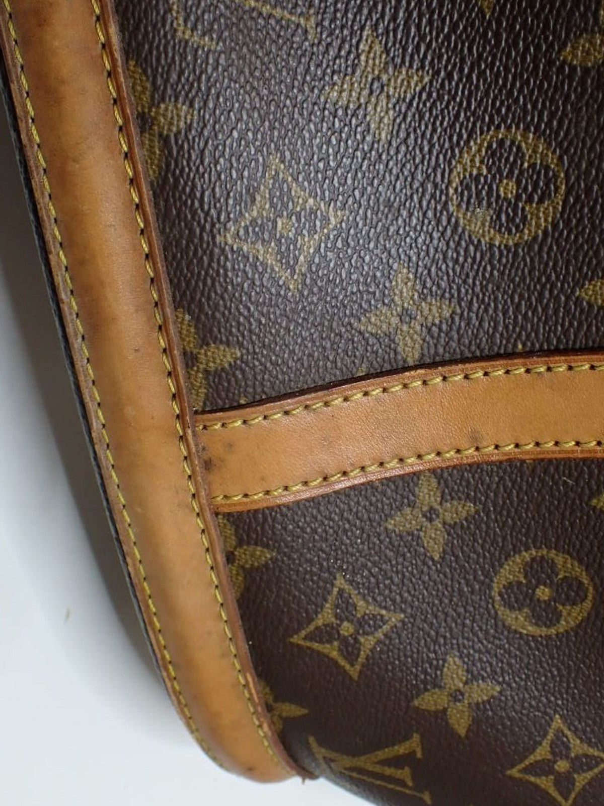 Louis Vuitton Babylone