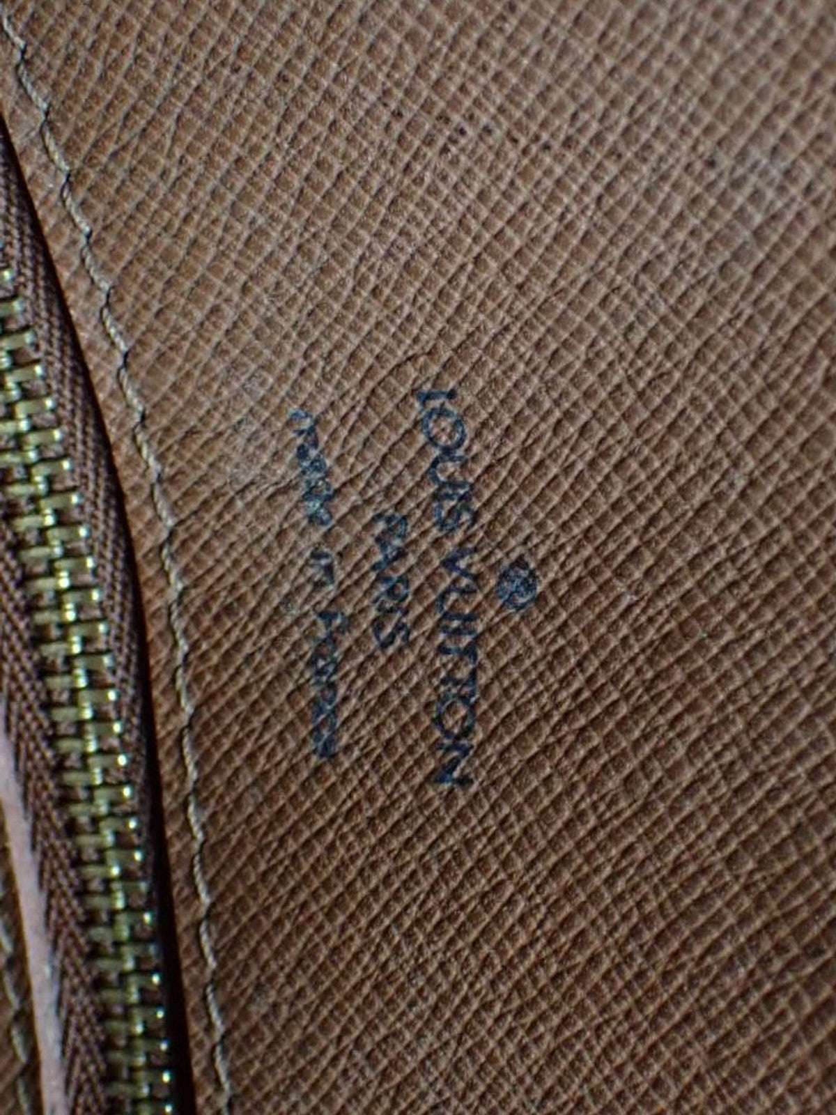 Louis Vuitton Babylone