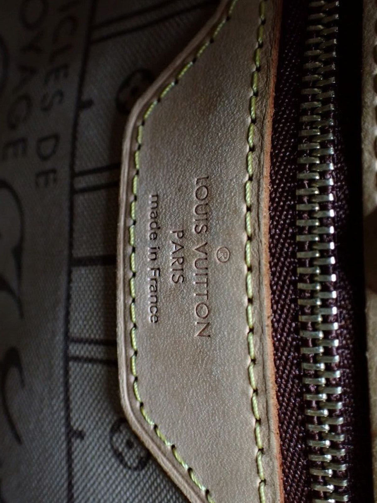 Louis Vuitton Neverfull PM