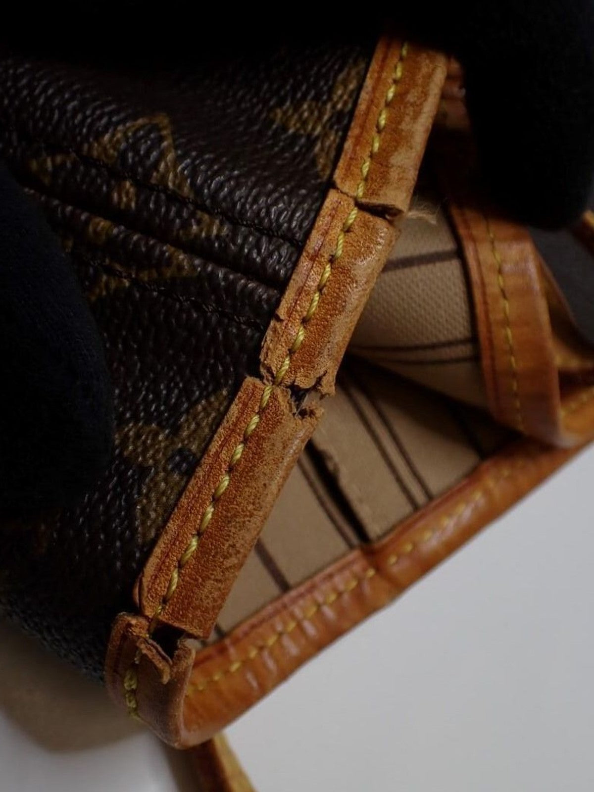 Louis Vuitton Neverfull MM