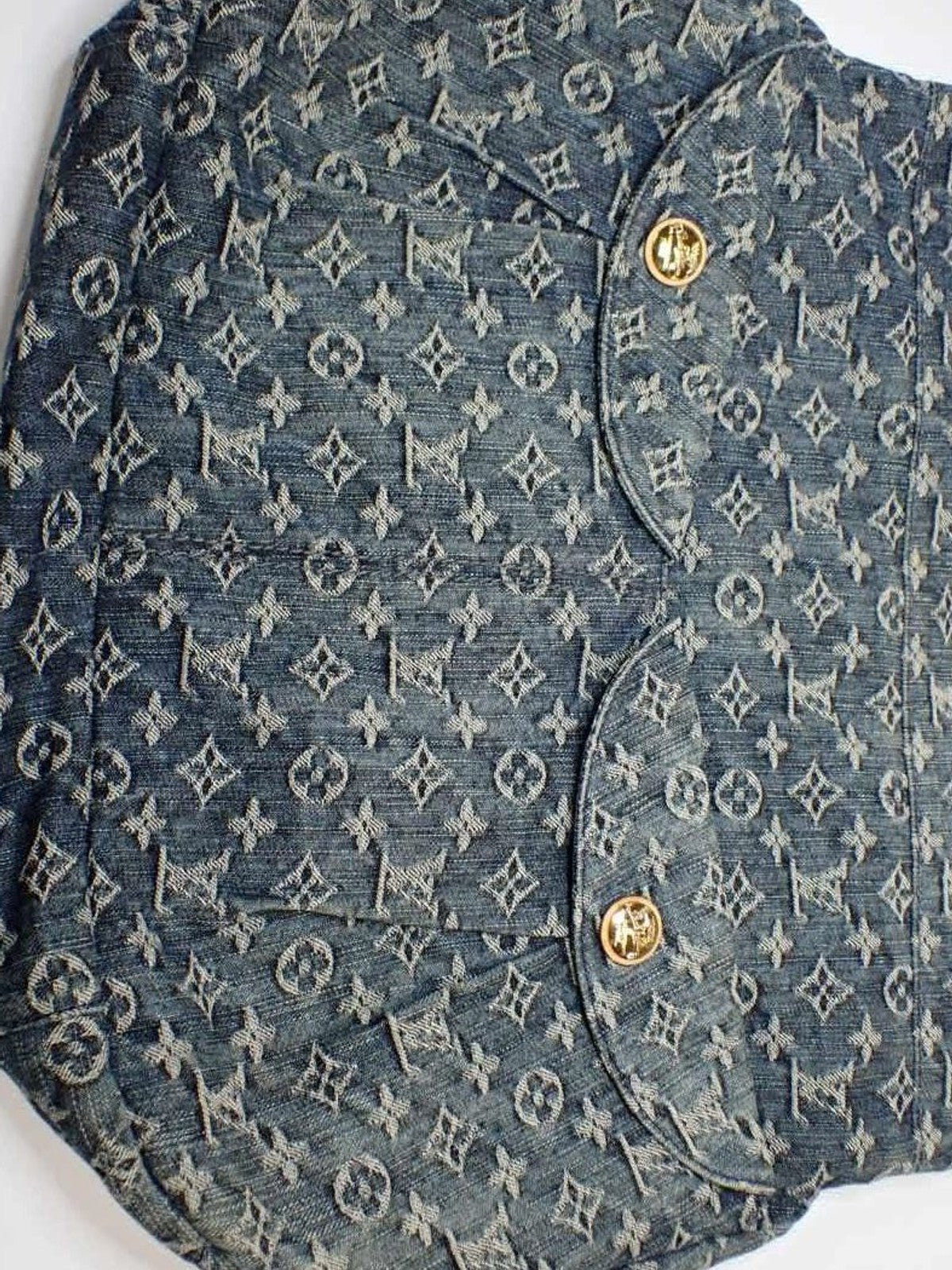 Louis Vuitton Shoulder Bag