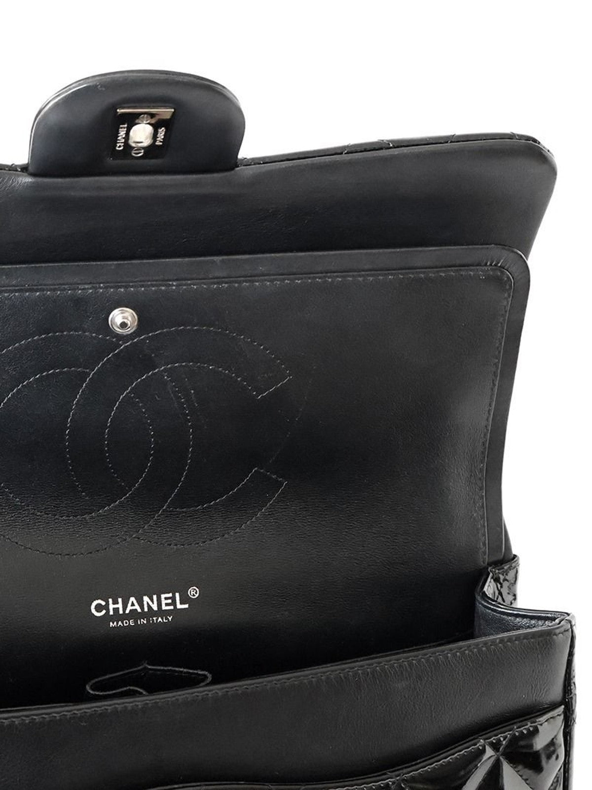 Chanel Jumbo Classic Flap