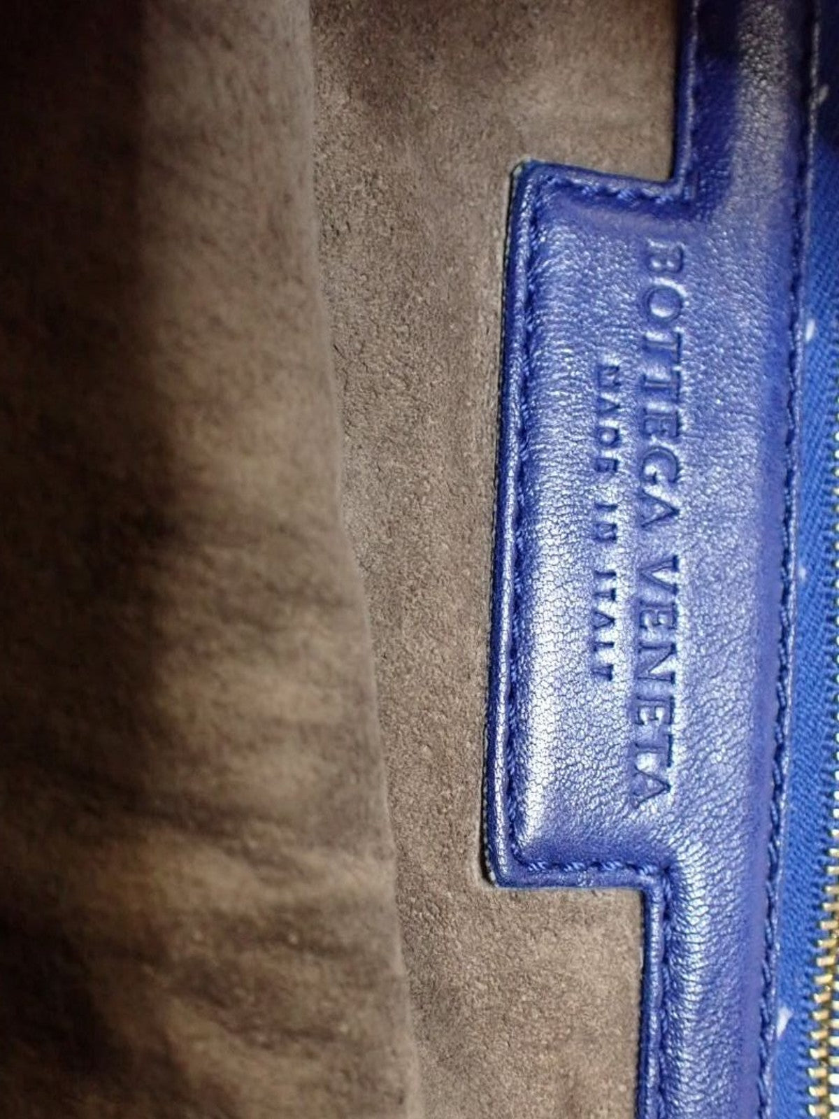 Bottega Veneta Medium Hobo