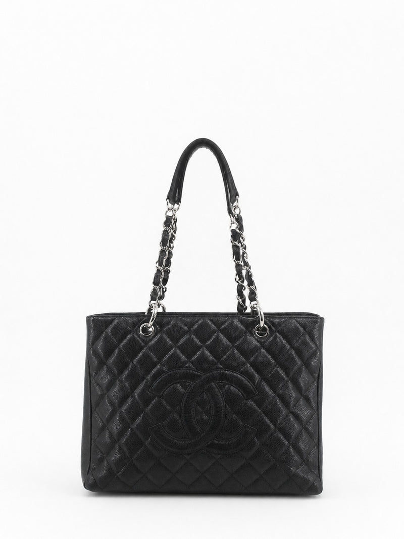 Chanel Shopper